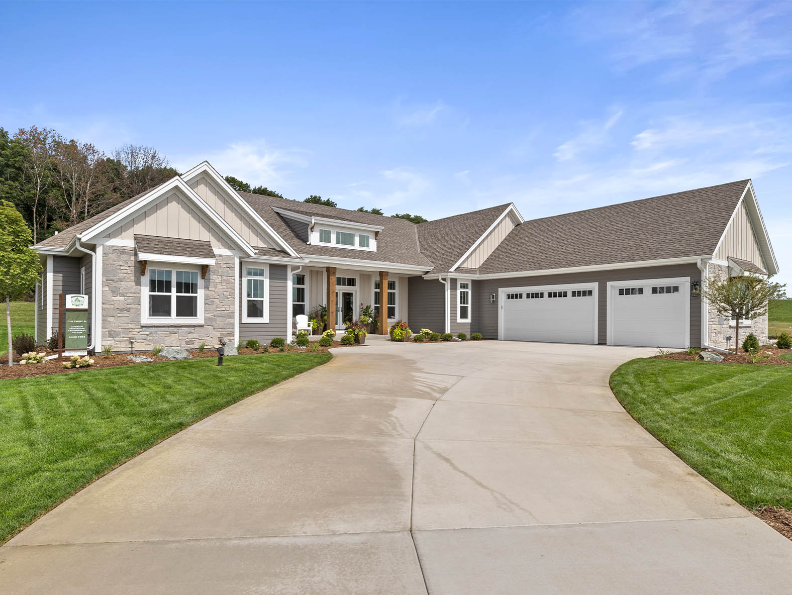The Jenna Exterior, 2022 Parade of Home Model Home