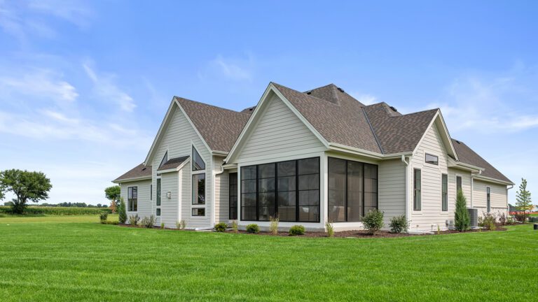 The Oaklyn Exterior