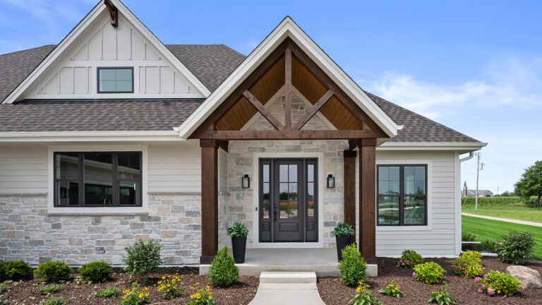 The Oaklyn Exterior