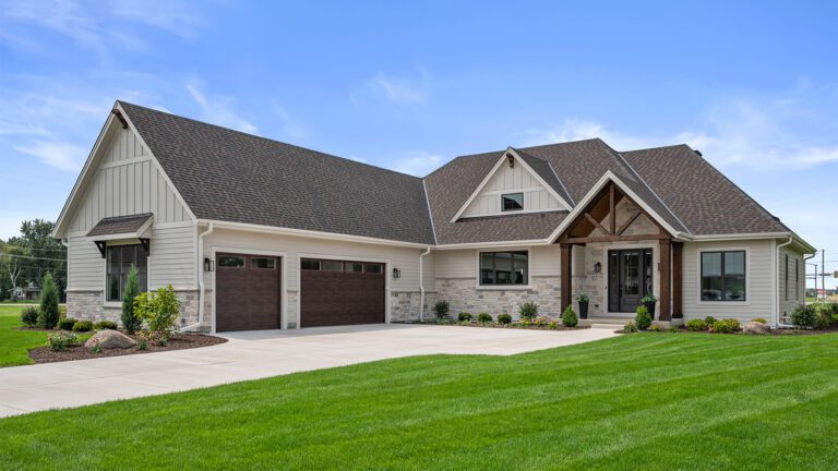 The Oaklyn Exterior