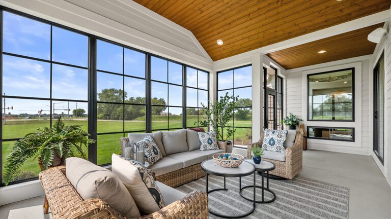 The Oaklyn 3 Seasons Room